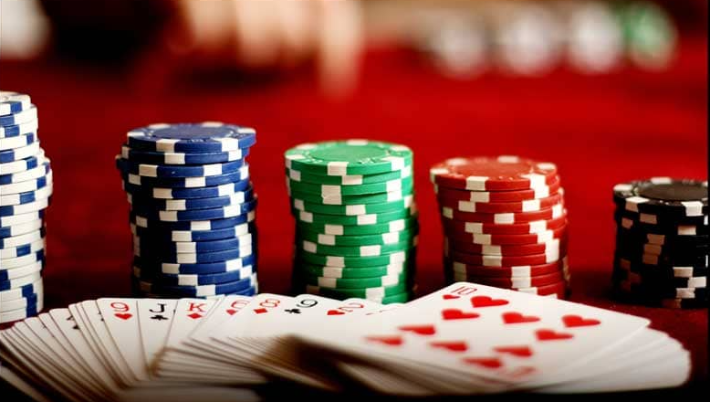 Bài poker là gì? Cách chơi bài poker đơn giản và hiệu quả
